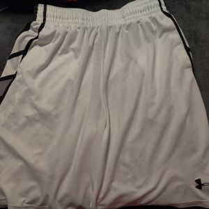 Men's under armour basketball shorts
